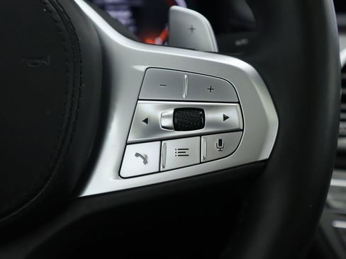 Certified 2022 BMW 740i w/ M Sport Package image 12