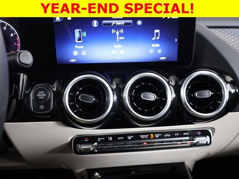 Certified 2025 Mercedes-Benz GLA 250 4MATIC image 22