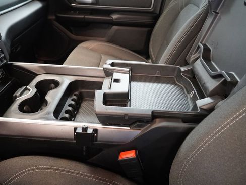 Used 2022 RAM 1500 Big Horn image 23