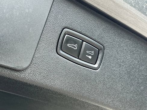 Certified 2020 Porsche Cayenne E-Hybrid AWD/4WD image 21