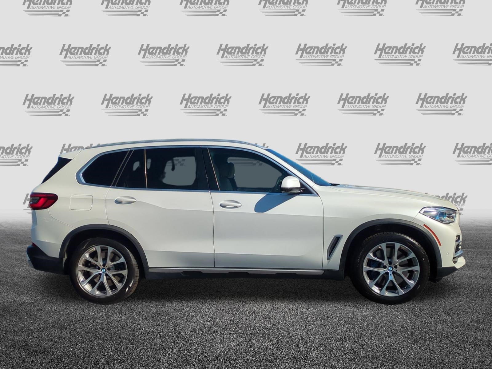 Used 2019 BMW X5 xDrive40i w/ Premium Package AWD/4WD image 11