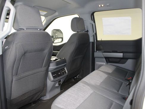 New 2026 Ford F250 XLT w/ XLT Premium Package image 28