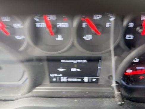 Used 2022 Chevrolet Silverado 1500 Custom image 14