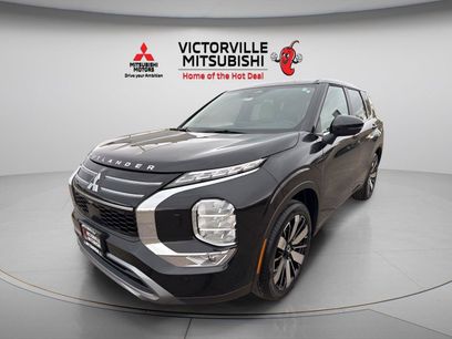Used 2025 Mitsubishi Outlander SE