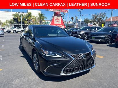 Used 2025 Lexus ES 350