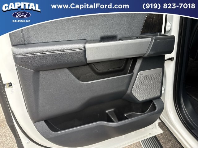 Used 2023 Ford F250 Lariat w/ Lariat Ultimate Package AWD/4WD image 17