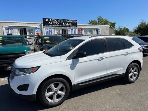 Used 2015 Ford Edge SE image 4