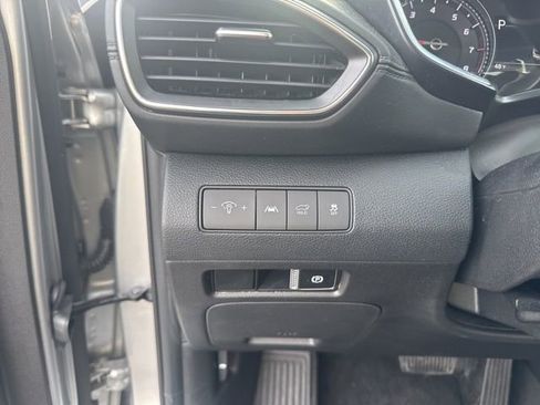 Used 2023 Hyundai Santa Fe SEL image 15