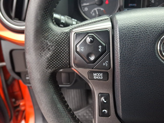 Used 2016 Toyota Tacoma TRD Off-Road w/ Exterior Package AWD/4WD image 22