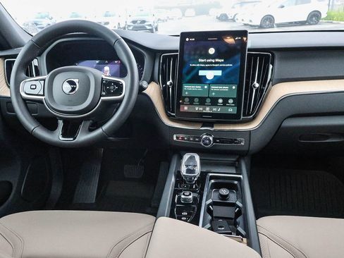 New 2026 Volvo XC60 B5 Core w/ Climate Package image 22