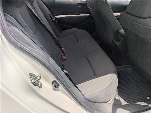 Used 2023 Toyota Corolla LE FWD image 17