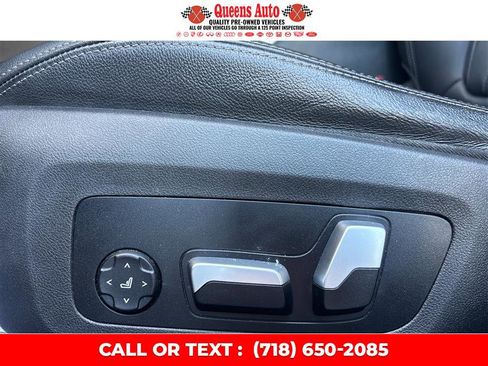 Used 2022 BMW 330i xDrive Sedan w/ Convenience Package AWD/4WD image 21