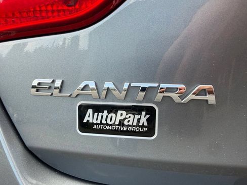 Used 2016 Hyundai Elantra GT FWD image 28