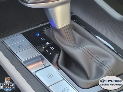 Used 2026 Hyundai Elantra Limited FWD image 29