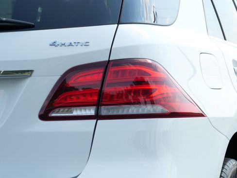 Used 2017 Mercedes-Benz GLE 350 4MATIC image 15