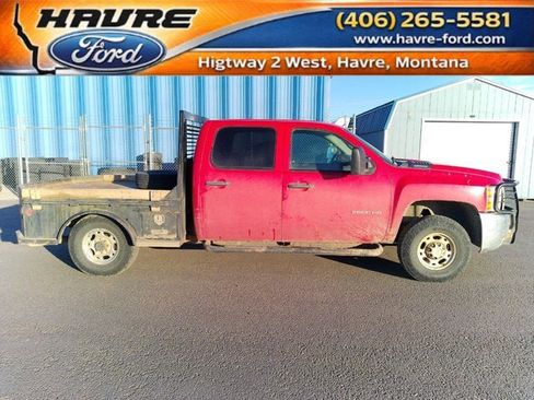 Used 2010 Chevrolet Silverado 2500 LT w/ Interior Plus Package image 2