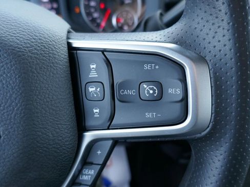 New 2026 RAM 2500 Tradesman AWD/4WD image 18