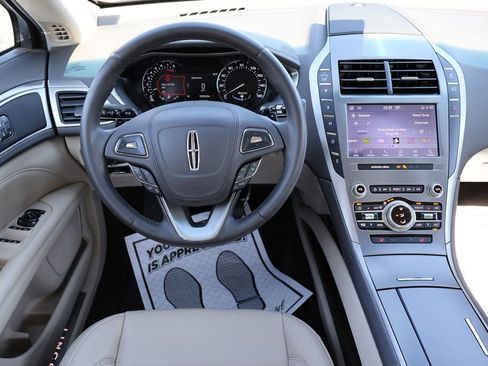 Used 2020 Lincoln MKZ w/ Convenience Package FWD image 6