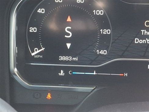 Used 2025 GMC Sierra 2500 AT4 w/ AT4 Preferred Package image 20