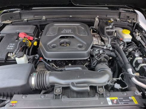 Used 2021 Jeep Wrangler Unlimited Rubicon w/ Steel Bumper Group AWD/4WD image 35