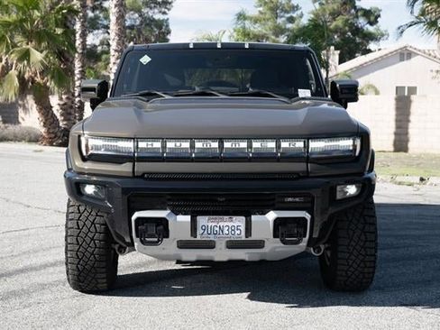 Used 2024 GMC Hummer EV 2X w/ Extreme Off-Road Package image 2