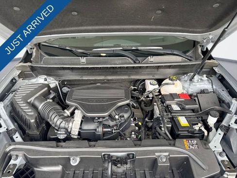 Used 2023 GMC Acadia Denali image 28