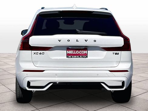 New 2026 Volvo XC60 T8 Ultra w/ Climate Package AWD/4WD image 6