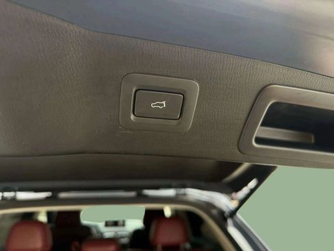 Used 2021 MAZDA CX-5 Carbon Edition image 16