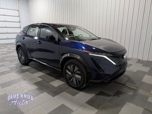 Used 2024 Nissan Ariya AWD image 5