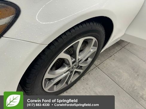 Used 2018 Mercedes-Benz C 300 Sedan image 36