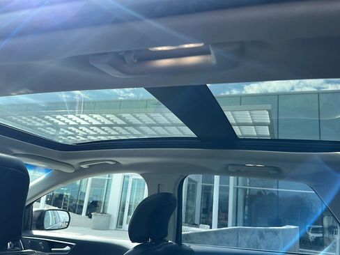 Used 2019 Ford Edge Titanium w/ Equipment Group 301A image 27