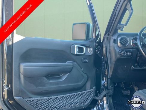 Certified 2022 Jeep Gladiator Willys image 18