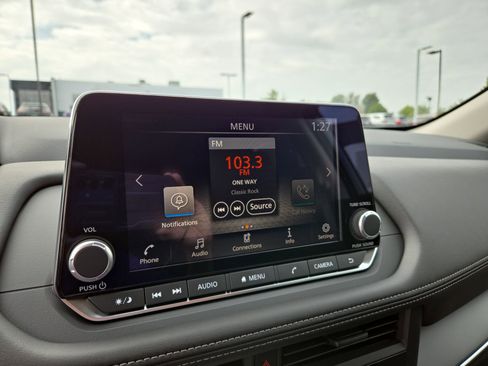 New 2026 Nissan Rogue S image 24