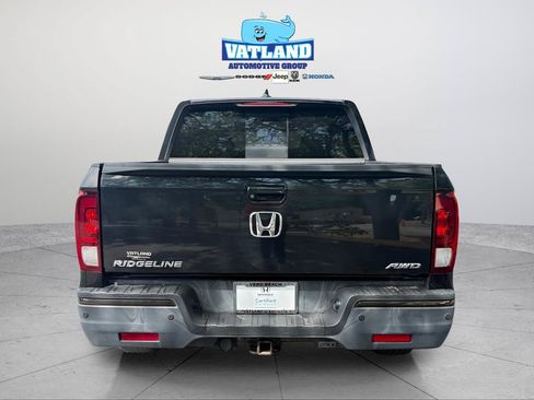 Used 2019 Honda Ridgeline Black Edition image 4