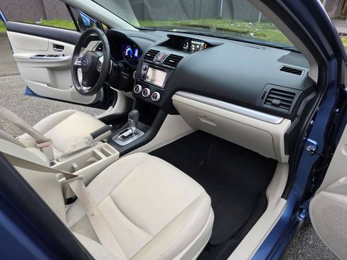 Used 2014 Subaru Crosstrek Touring AWD/4WD image 36