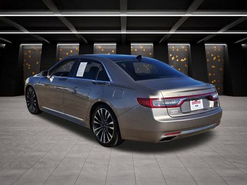Used 2019 Lincoln Continental Reserve image 6
