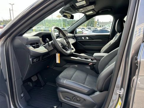 New 2026 Ford Explorer Tremor AWD/4WD image 9
