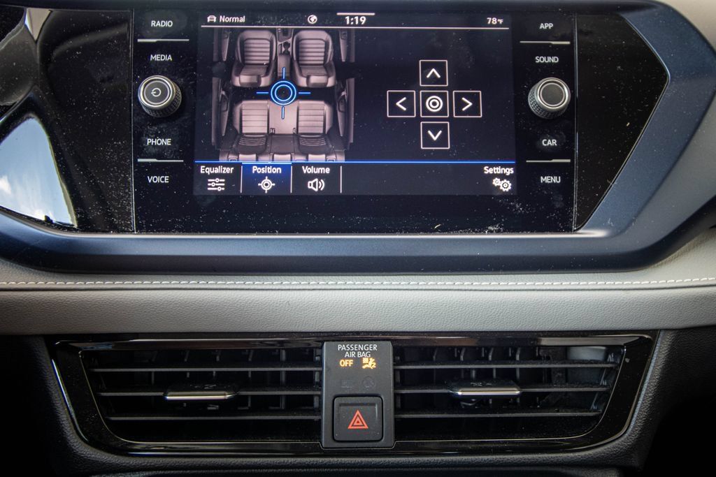 Certified 2024 Volkswagen Taos SE AWD/4WD image 42