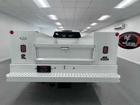 New 2026 GMC Sierra 3500 Pro w/ Convenience Package image 7