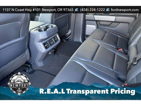 New 2026 Ford F250 Lariat w/ Black Appearance Package AWD/4WD image 16