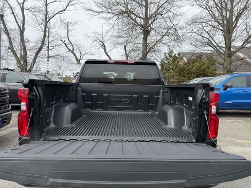 Certified 2026 Chevrolet Silverado 1500 RST image 9