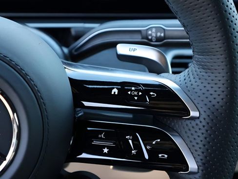 New 2026 Mercedes-Benz GLE 53 AMG 4MATIC Coupe image 36