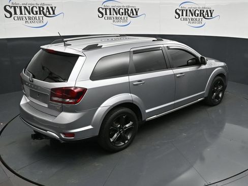 Used 2018 Dodge Journey Crossroad w/ Nav & Sun Group FWD image 15