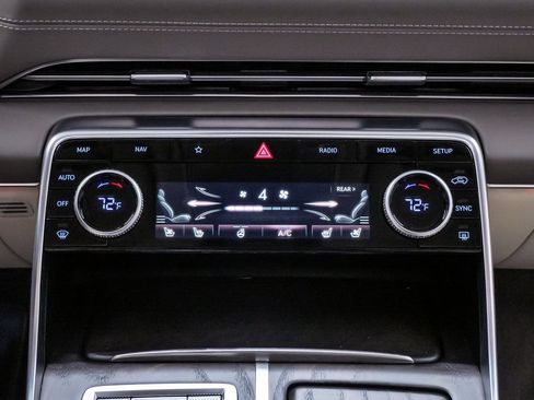 Certified 2024 Genesis GV80 3.5T w/ Prestige Package image 18