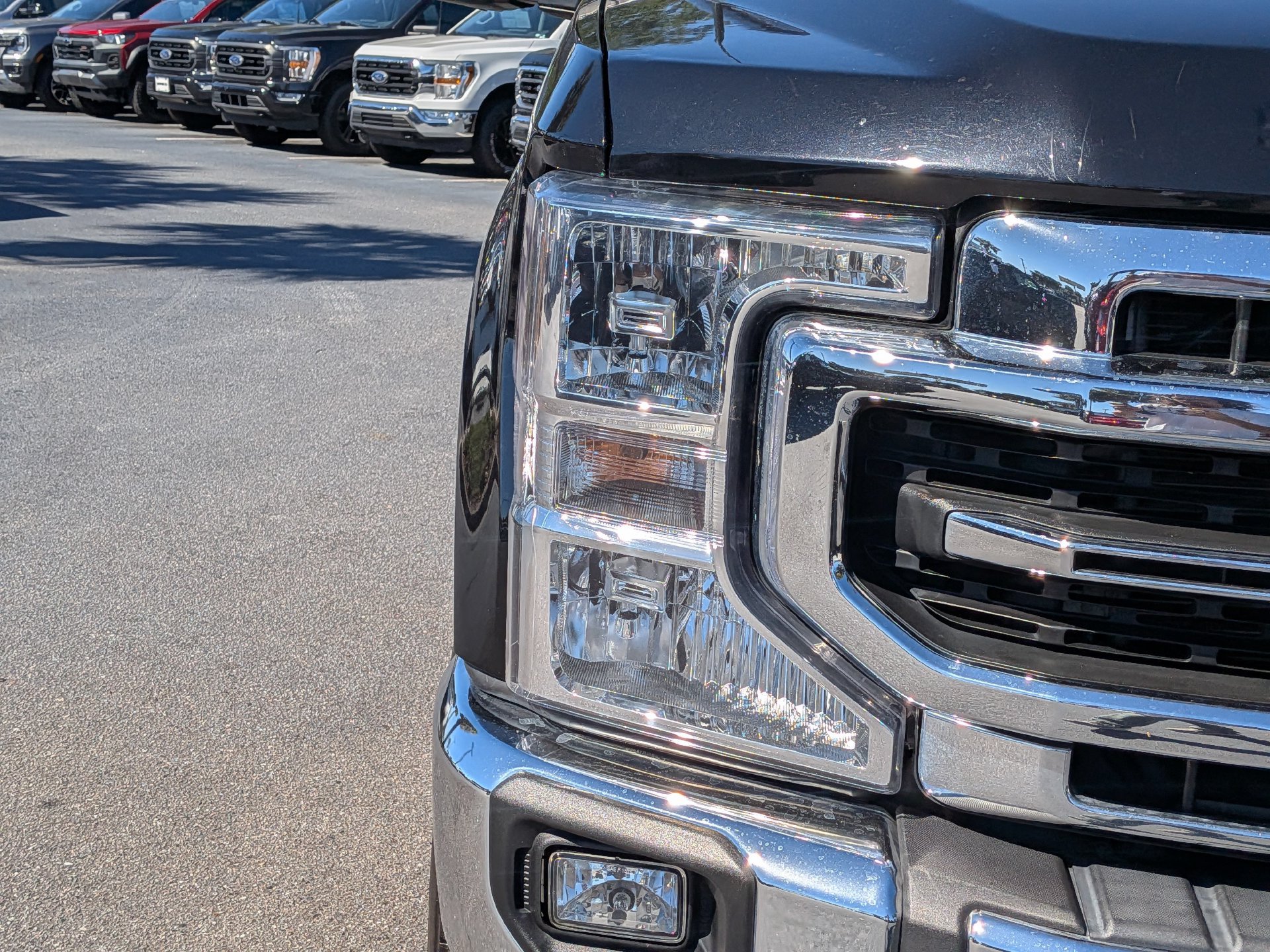 Certified 2022 Ford F250 Lariat w/ Lariat Ultimate Package AWD/4WD image 11
