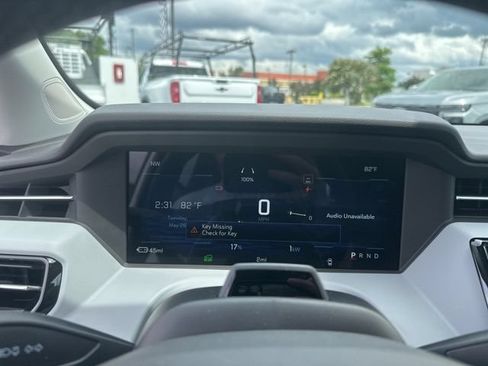 New 2027 Chevrolet Bolt RS w/ Super Cruise Package FWD image 21
