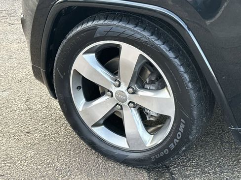 Used 2014 Jeep Grand Cherokee Overland w/ Advanced Technology Group image 13