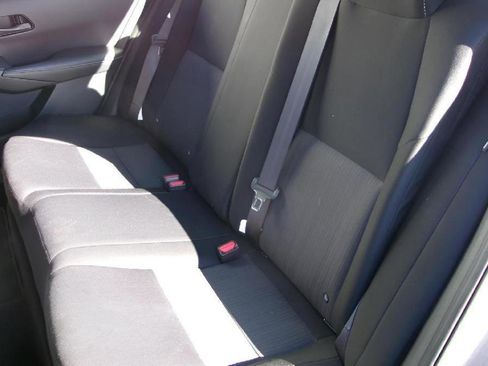 Used 2024 Nissan Sentra SV FWD image 10