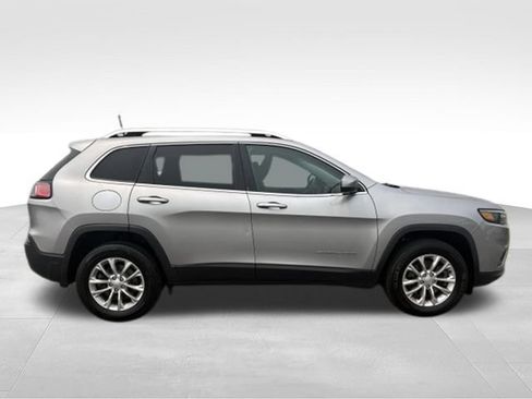 Used 2019 Jeep Cherokee Latitude w/ Popular Appearance Group AWD/4WD image 20