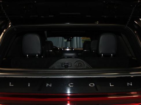 Used 2024 Lincoln Navigator Reserve AWD/4WD image 43